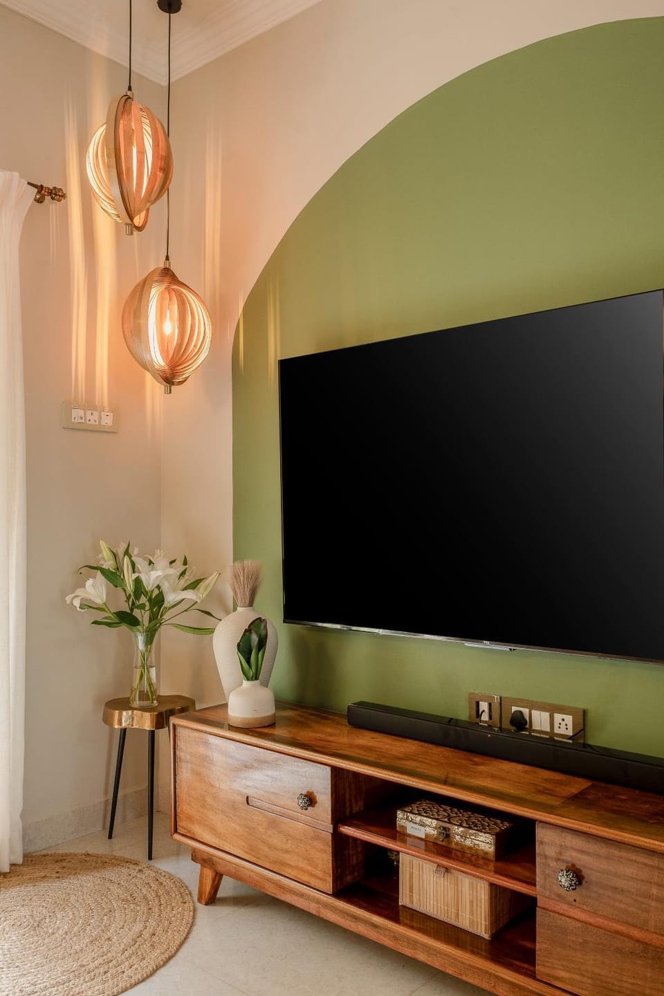 TV and multimedia, Evening entertainment