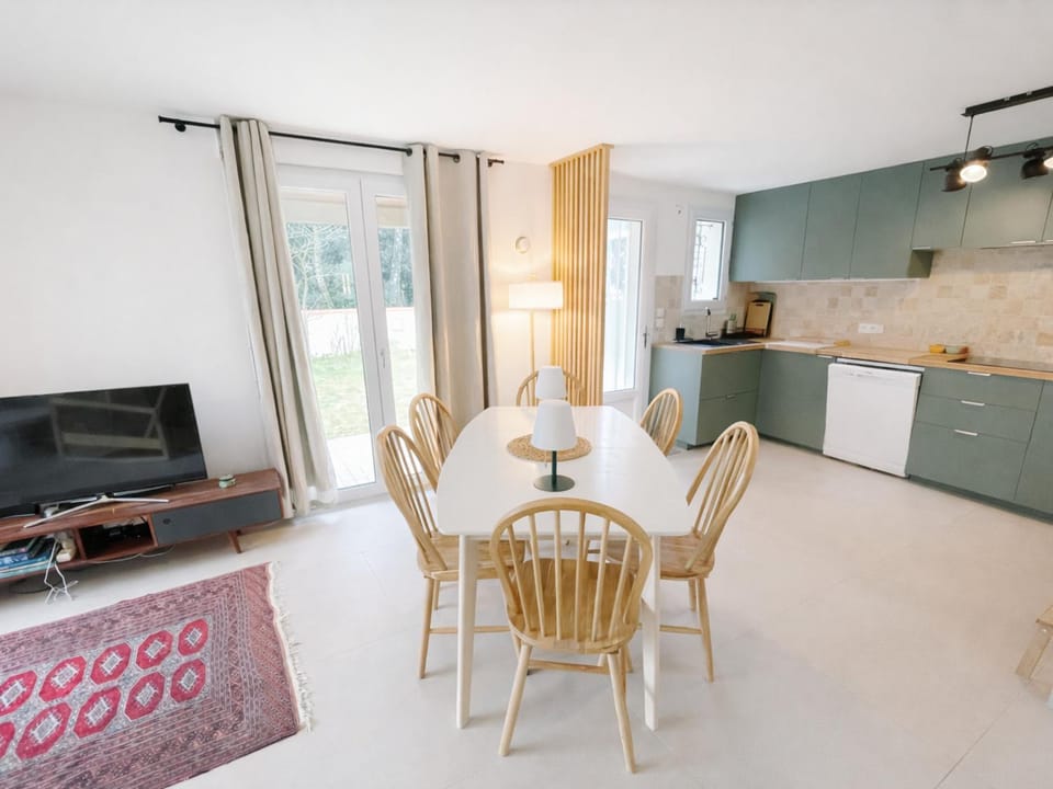 Villa 3 chambres près de la plage avec Wifi - FR-1-22-398 House in La Tranche-sur-Mer