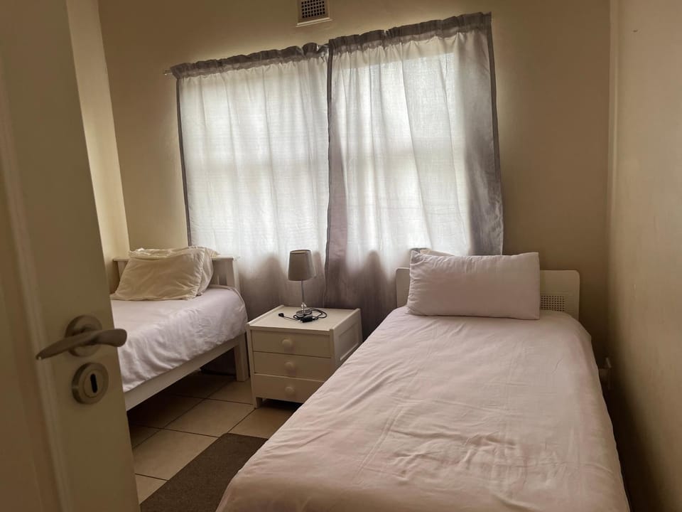 Estlean beach apartment Apartment in Margate