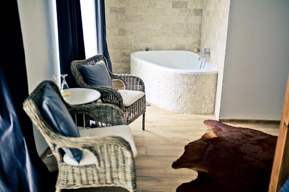 Open Air Bath