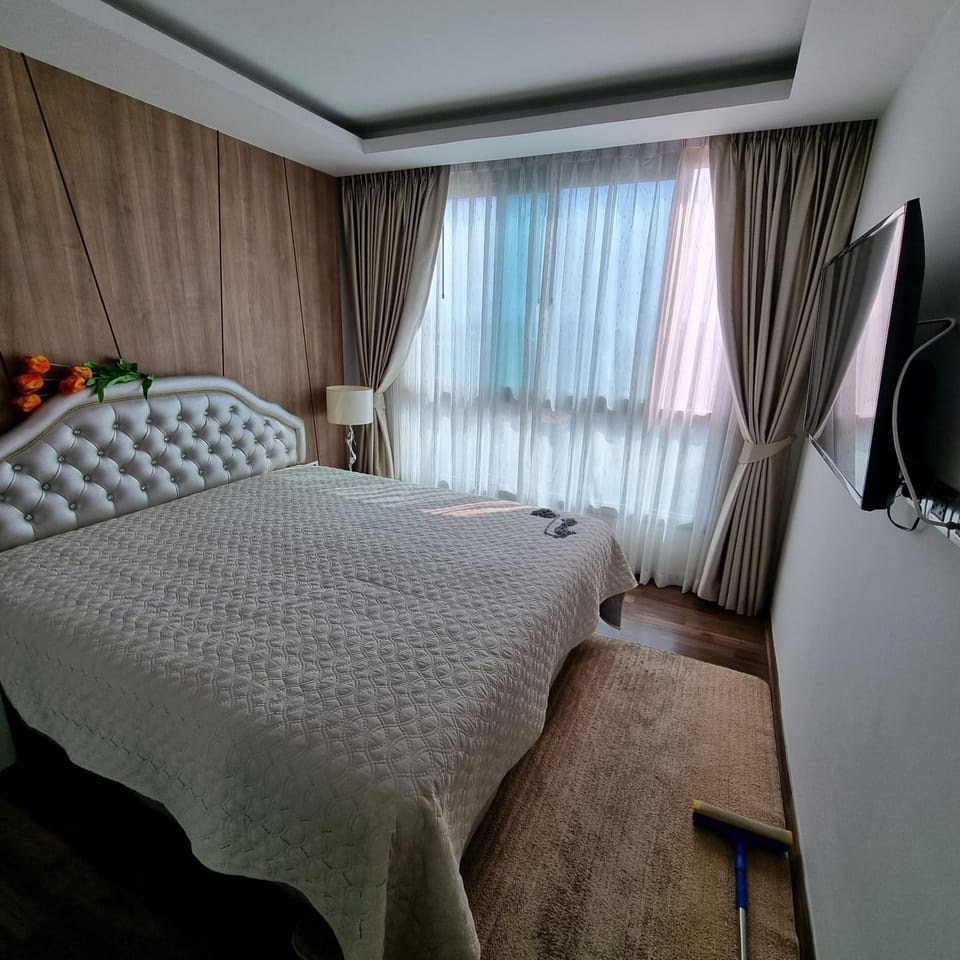 Peak Towers Apartment in Pattaya City