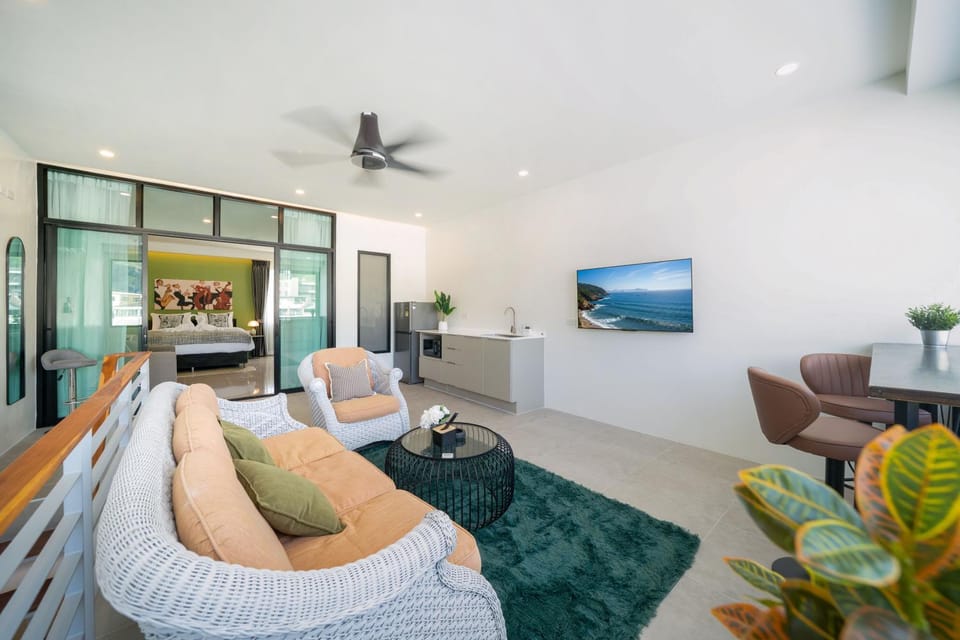 Heaven pool villa at Patong beach in 3 mins bangla 10 Villa in Patong