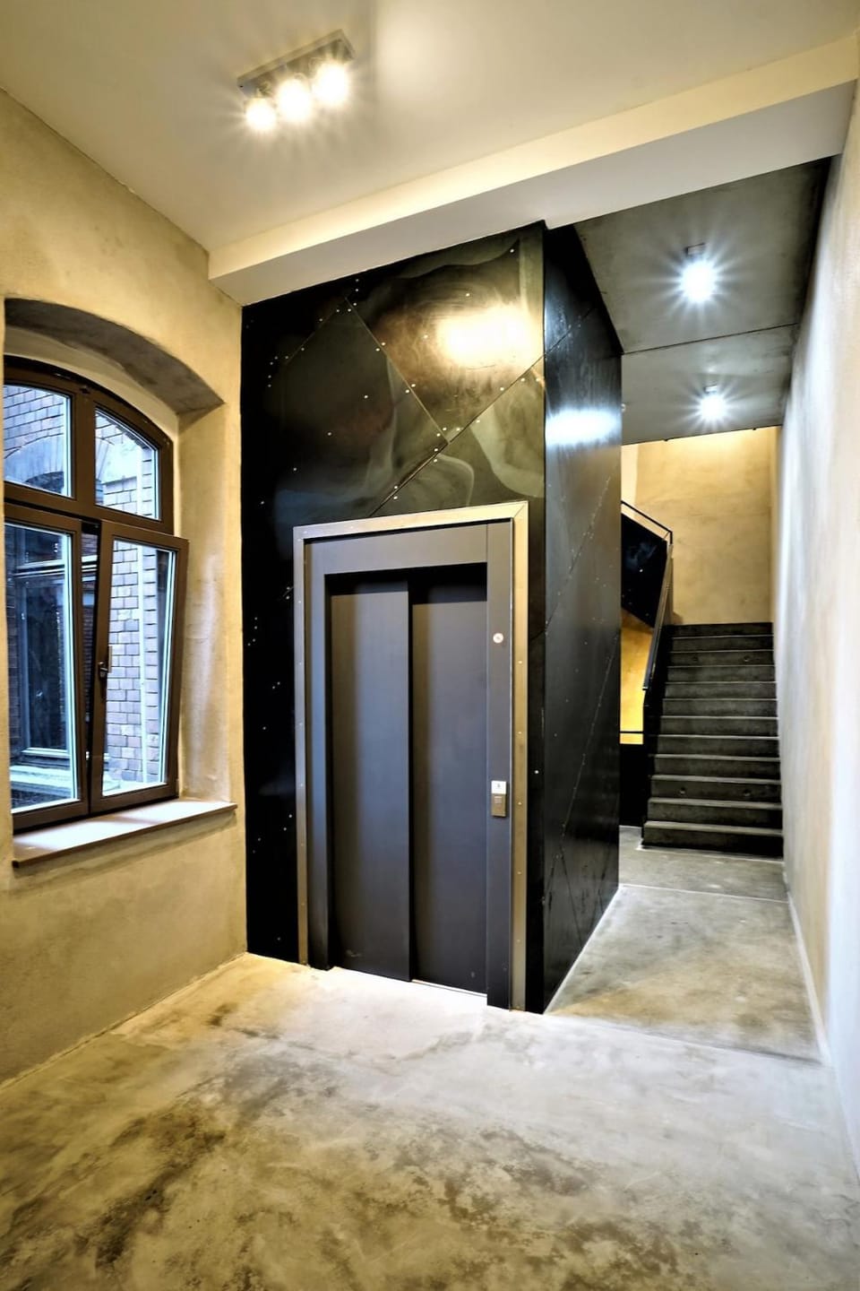 elevator