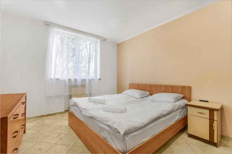 Best Garden View! New Building! 2 Bedrooms, City Center! Apartment in Yerevan