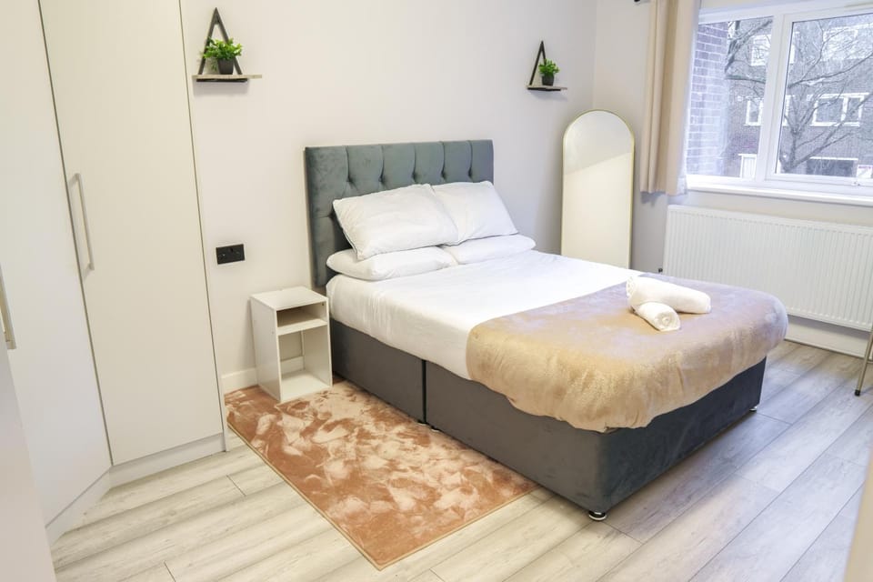 Modern 2BR Apartment in Wembley, Apartment in Wembley