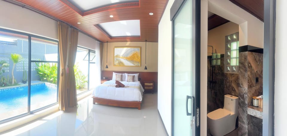Bedroom, Pool view