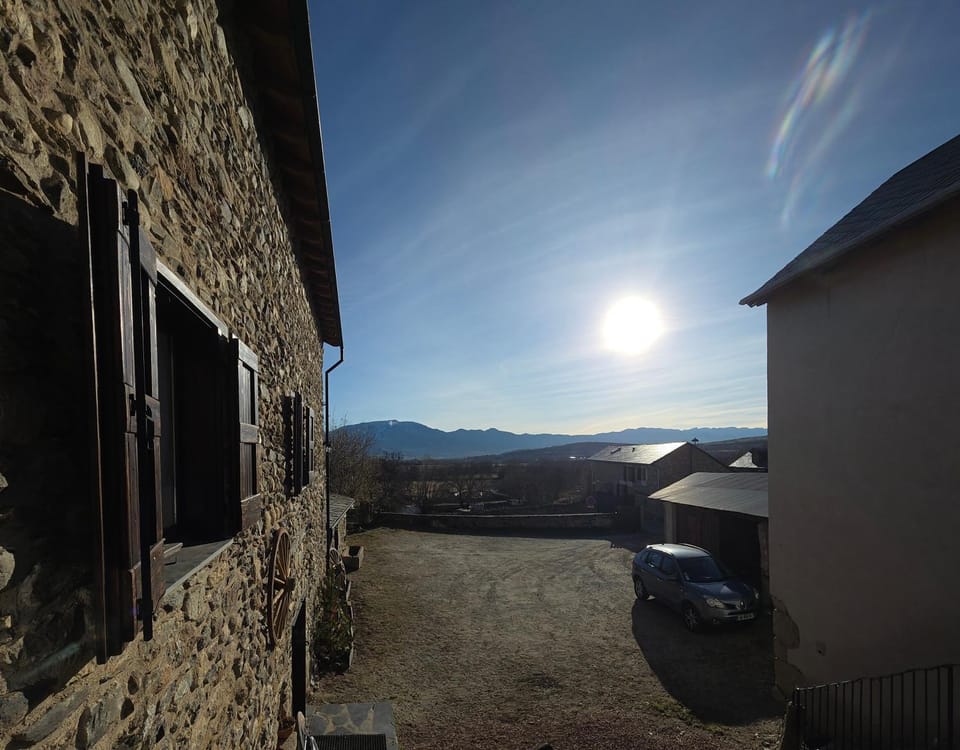 Auberge saint aoulary Bed and Breakfast in Cerdanya