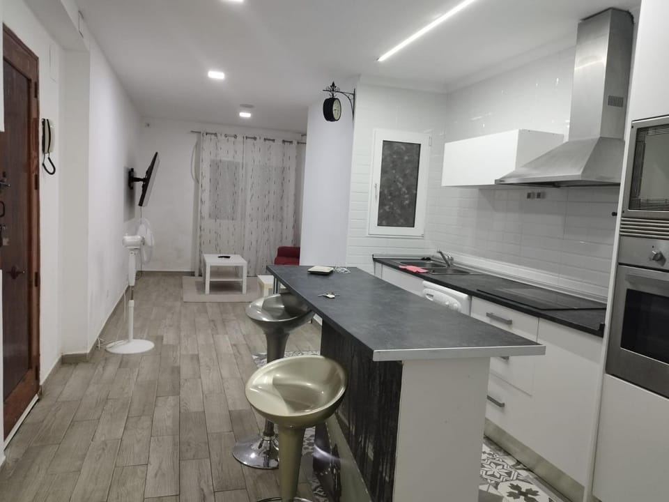 Valencia Room Apartment in Valencian Community