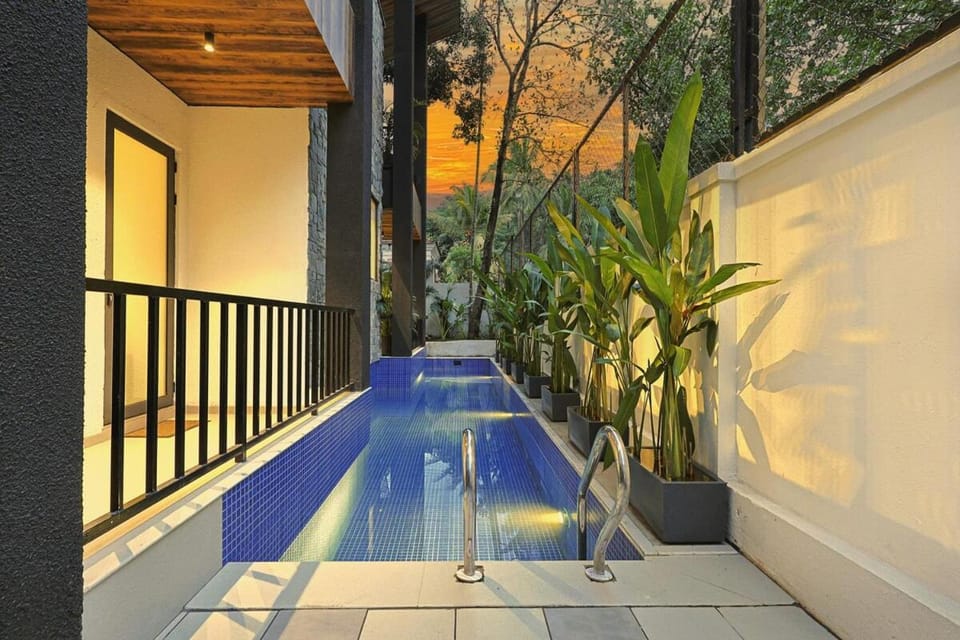 Patio, Swimming pool