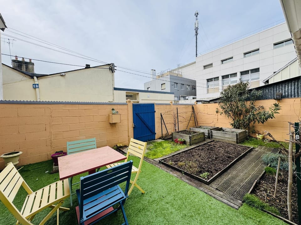 Patio, Garden, Garden view