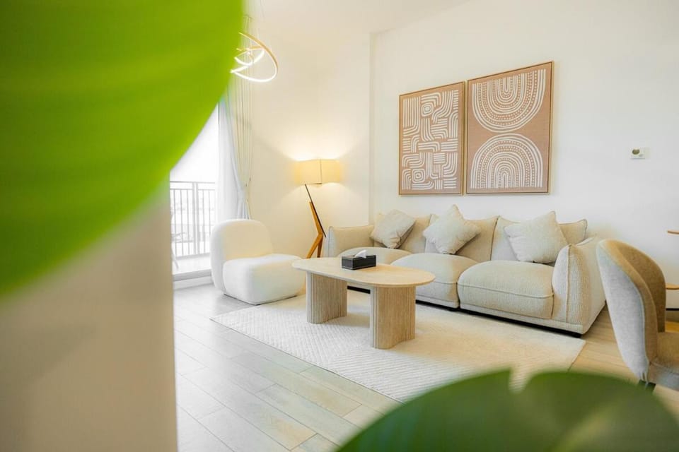 Yas Island Gem 1BR Near Warner Bros & SeaWorld Apartment in Abu Dhabi