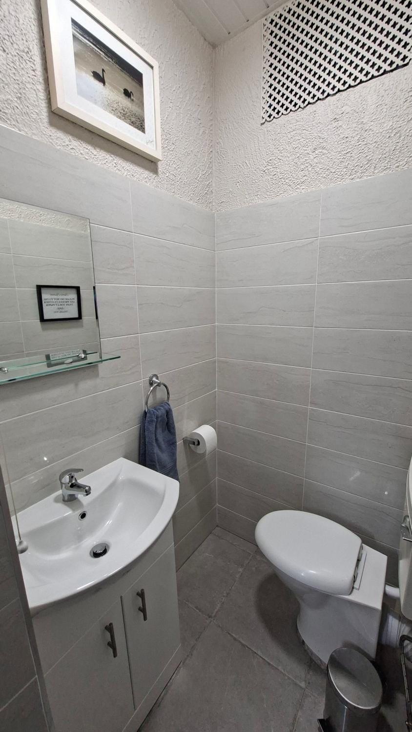 Toilet, Bathroom