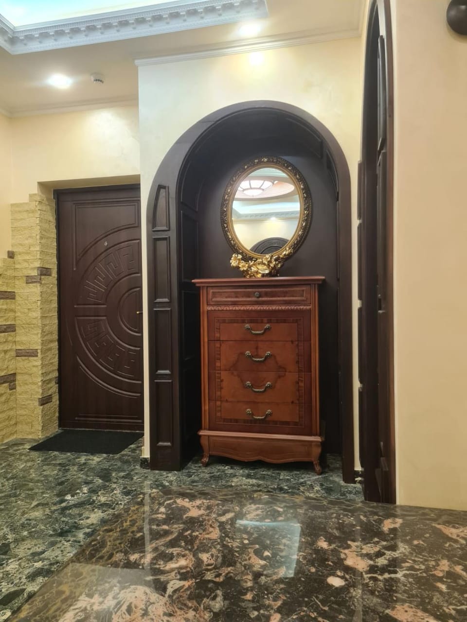 Дельмар Люкс большая ванная Генератор тепло Свет вседа Apartment in Dnipro
