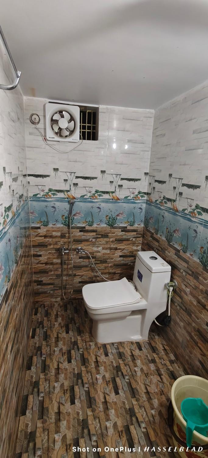 Toilet, Bathroom
