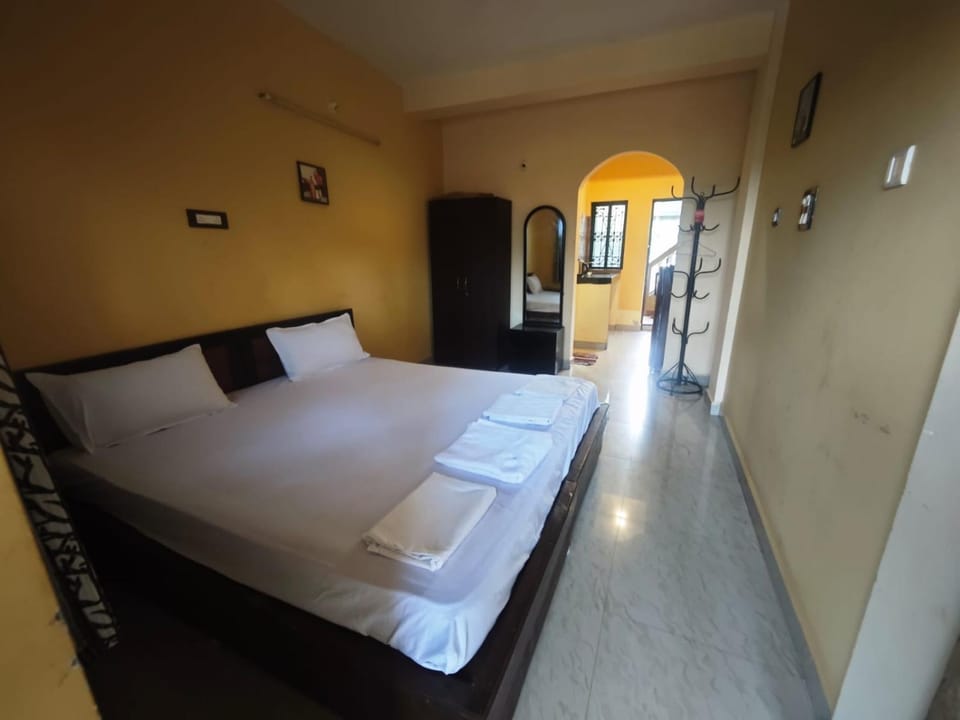Carvalhos Regina 100 mtrs Patnem beach Bed and Breakfast in Canacona