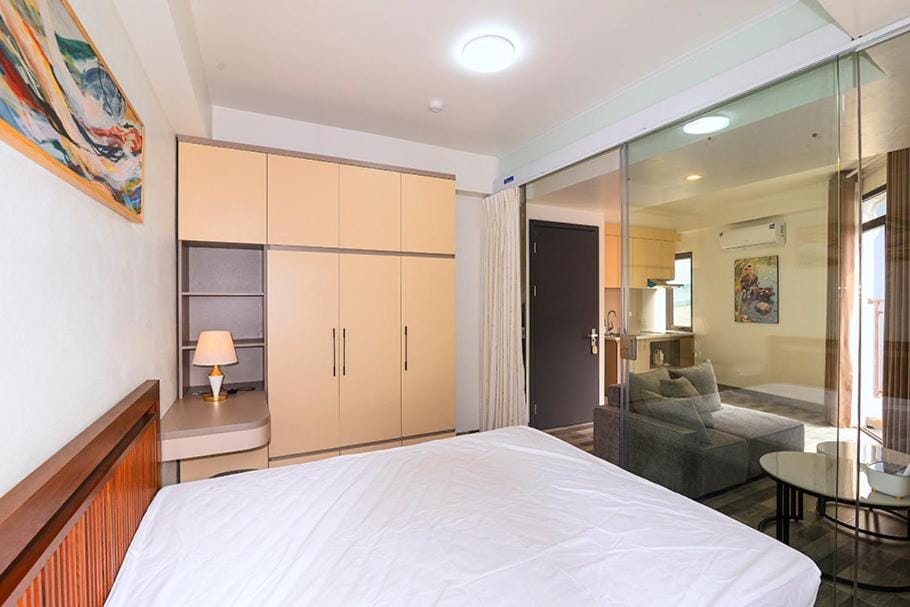 Bed, Photo of the whole room