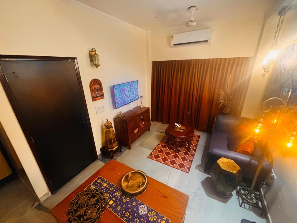 Moroccan Haven I Design Stay in Gurgaon Apartment in Maharashtra