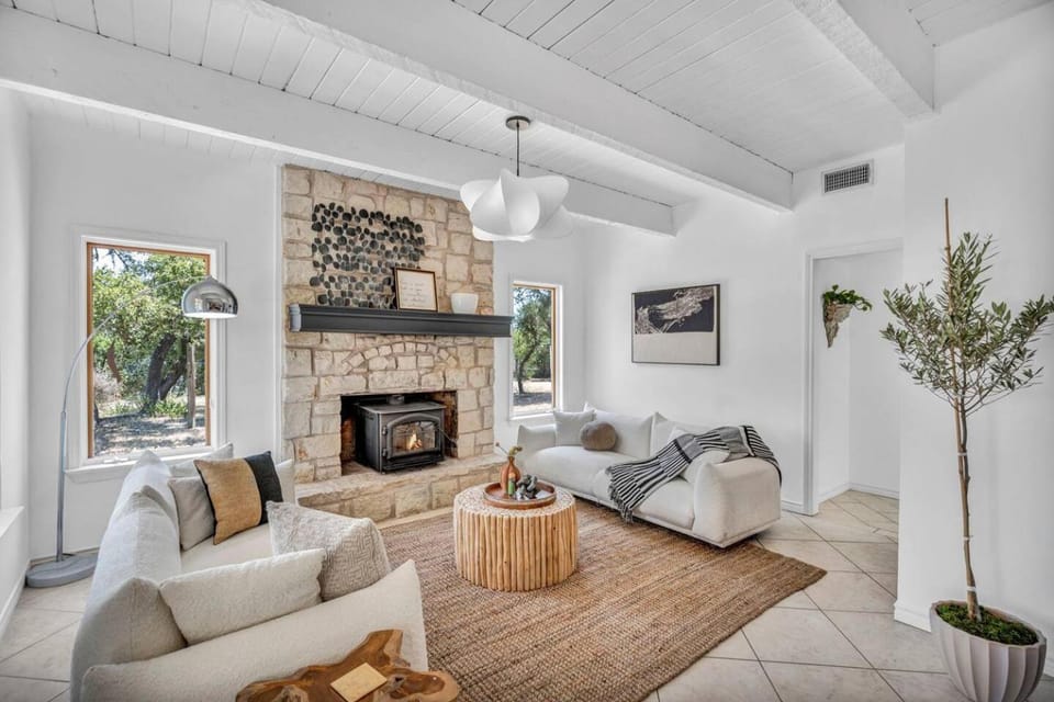 Amazing View w Heated Pool, Firepit, Game Room House in Rio Grande