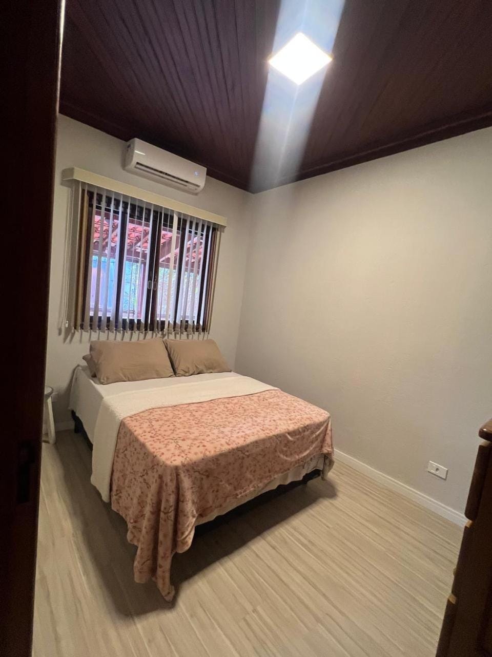 Casa em Ubatuba Pé na Areia da Enseada House in State of São Paulo