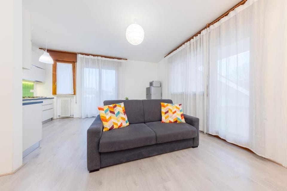 Airport 5 min - Apartment with Parking Apartment in Treviso