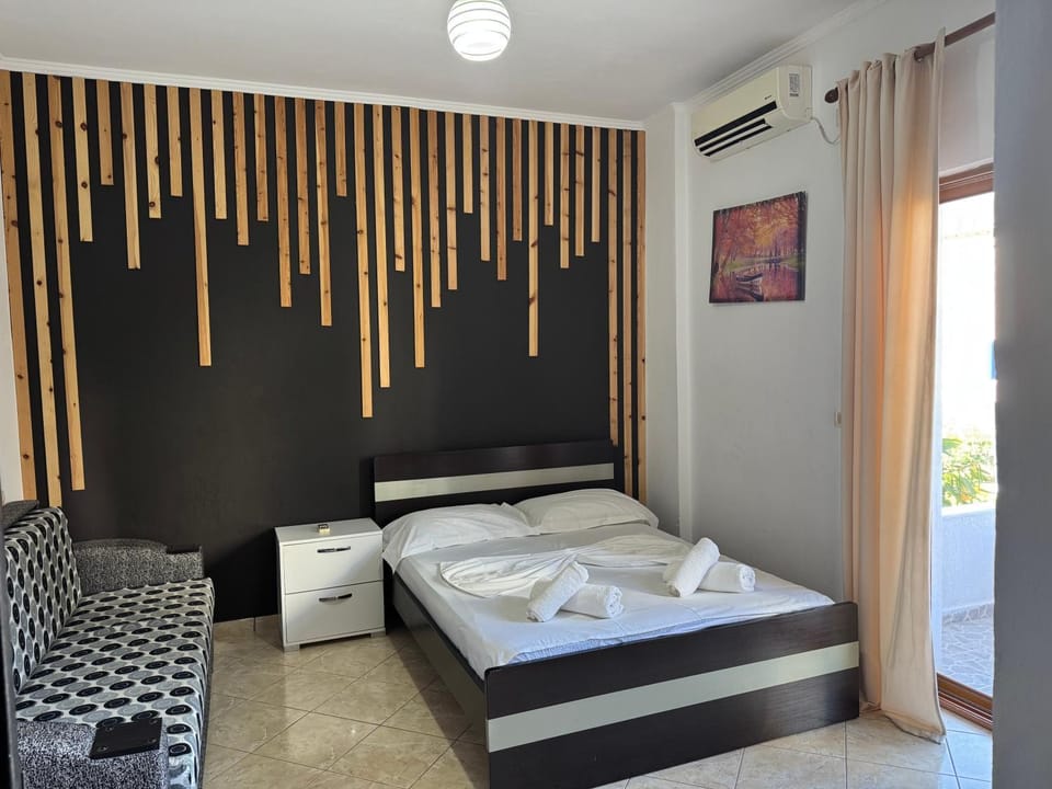 Villa Mare Blue Apartment in Ksamil