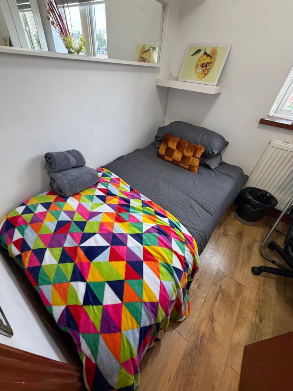The Sofa room Bed and Breakfast in London
