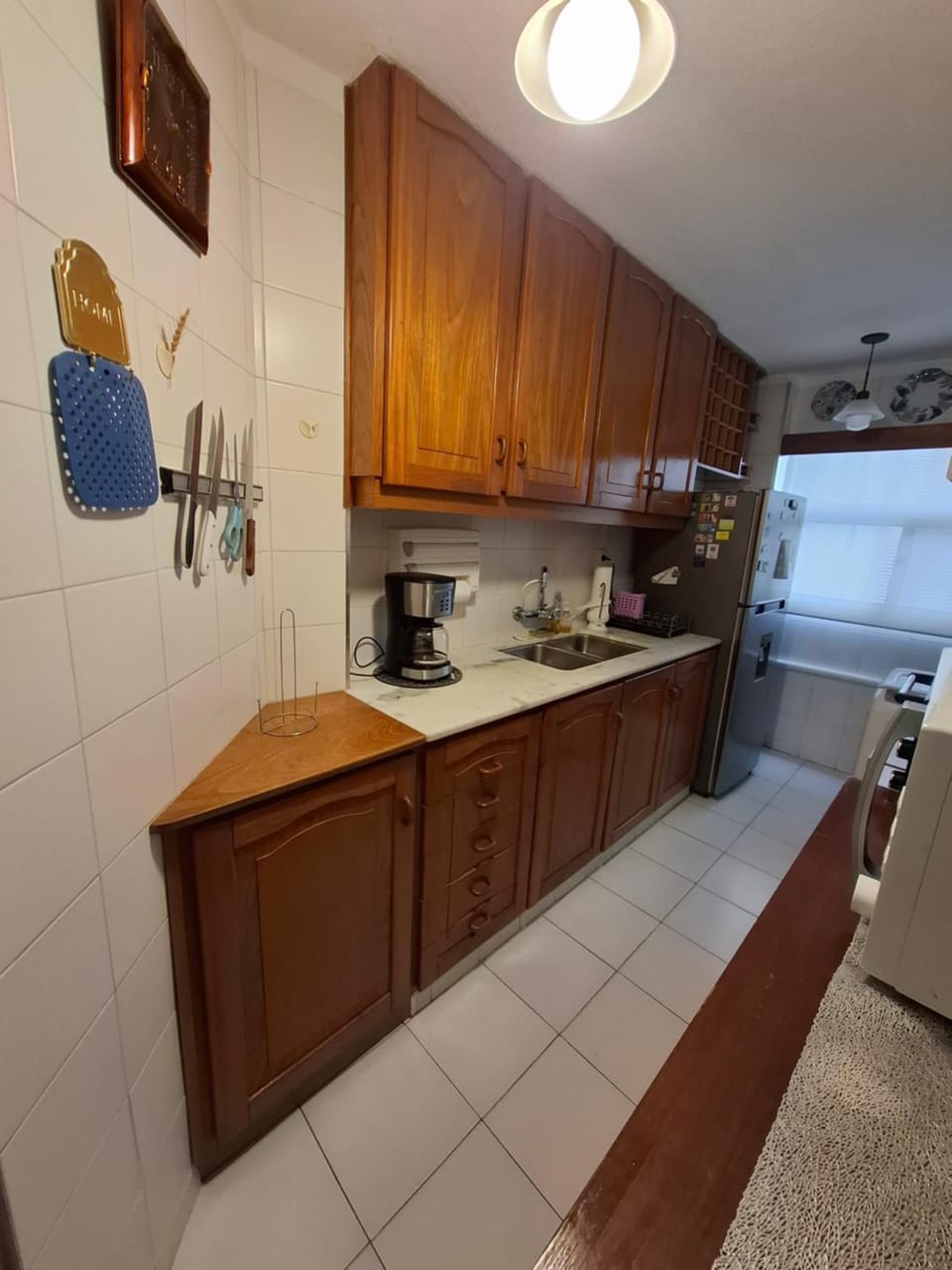 Kitchen or kitchenette, oven, toaster