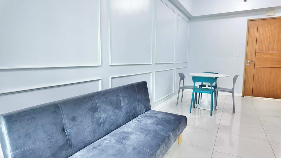 Spacious Family Room Near NAIA Airport Apartment hotel in Pasay