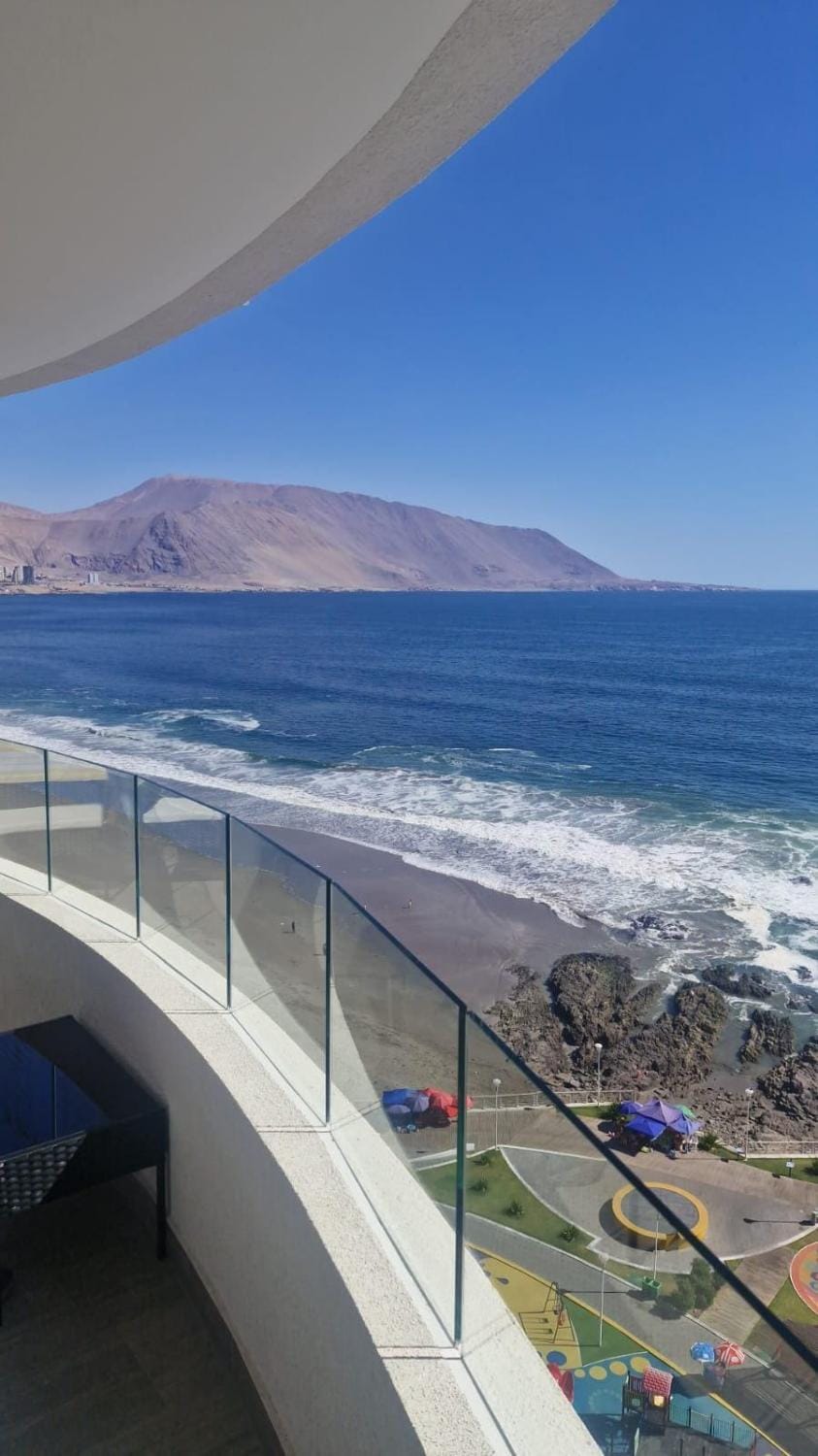 Vista infinita al océano, Cavancha a Playa Brava Apartment in Chile