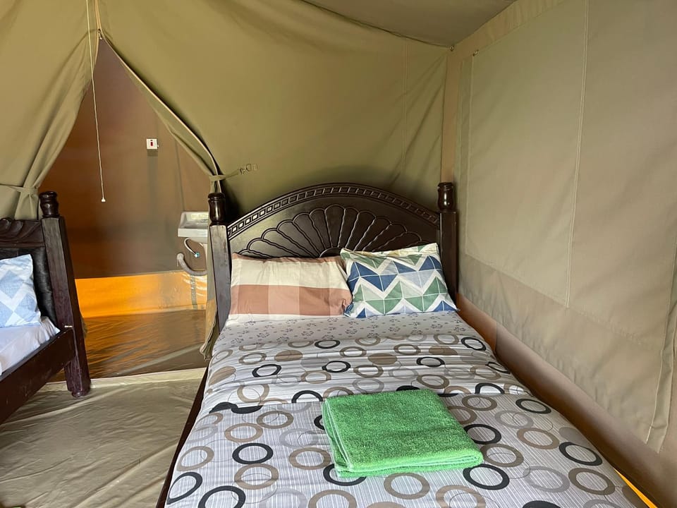 Ntito Mara lodge Nature lodge in Kenya