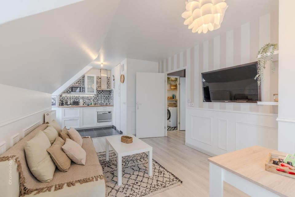 TV and multimedia, Living room, kitchen