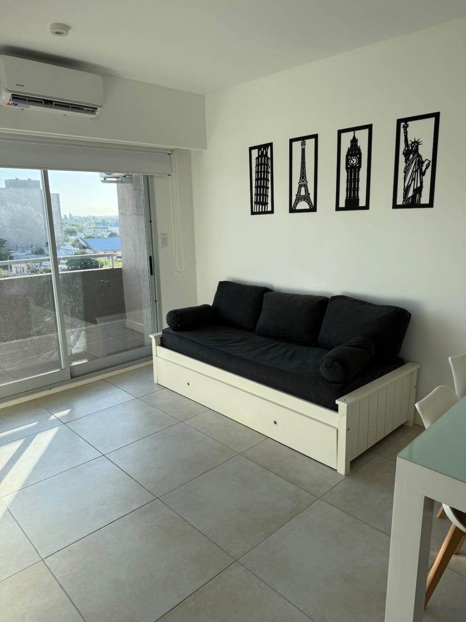 Alquilo Departamento por día - A estrenar Apartment in Bahía Blanca