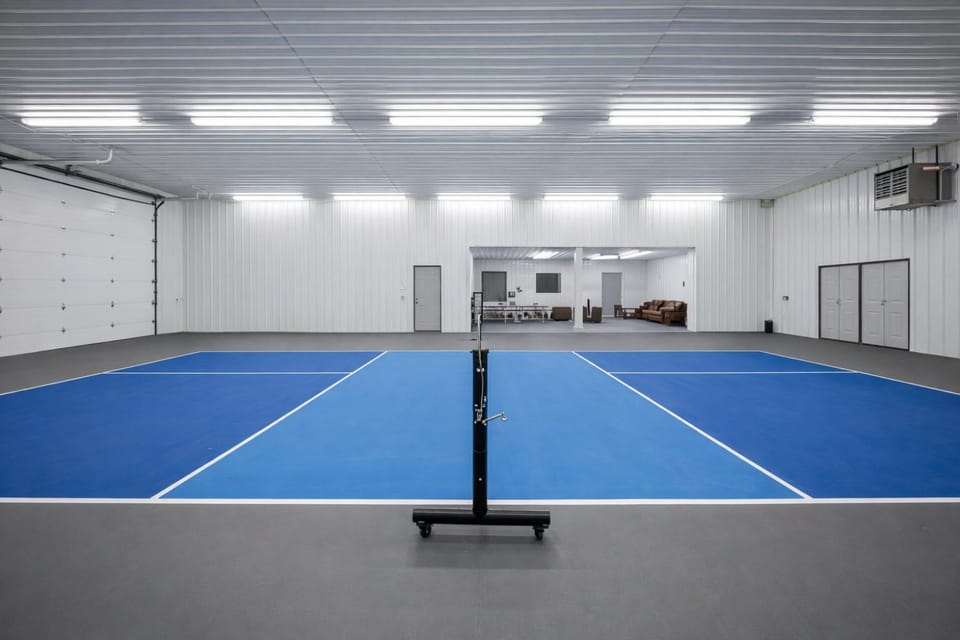 Communal lounge/ TV room, Game Room, Table tennis, children, older children, group of guests, group of guests, Family, Family