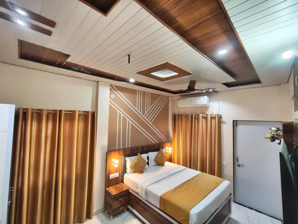 HARI OM Residency Bed and Breakfast in Varanasi