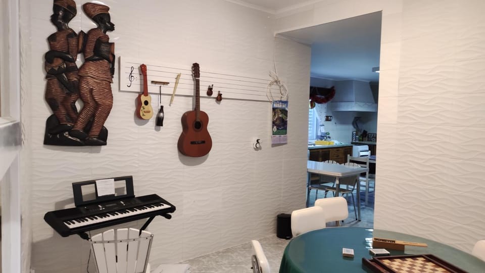 Room 2 - Music House Vacation rental in Azores District