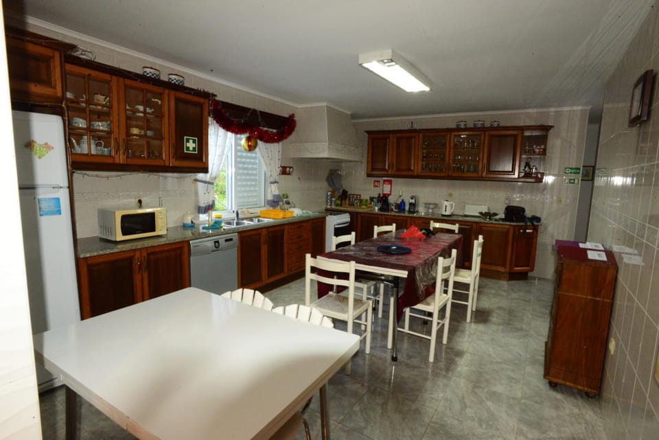 Room 2 - Music House Vacation rental in Azores District