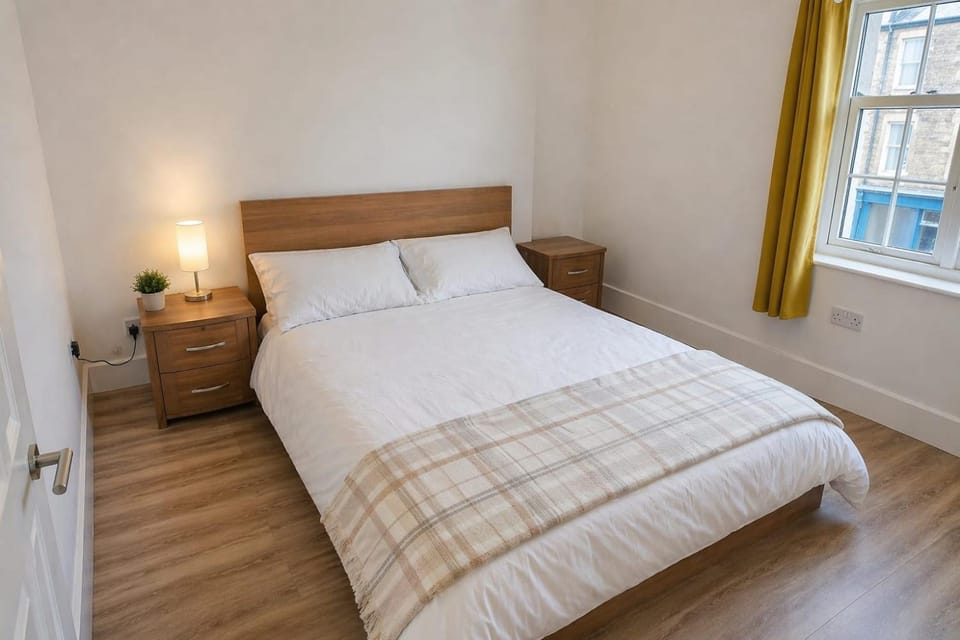 Central Modern Apartment -Sleeps 6 - Parking Apartment in Bristol