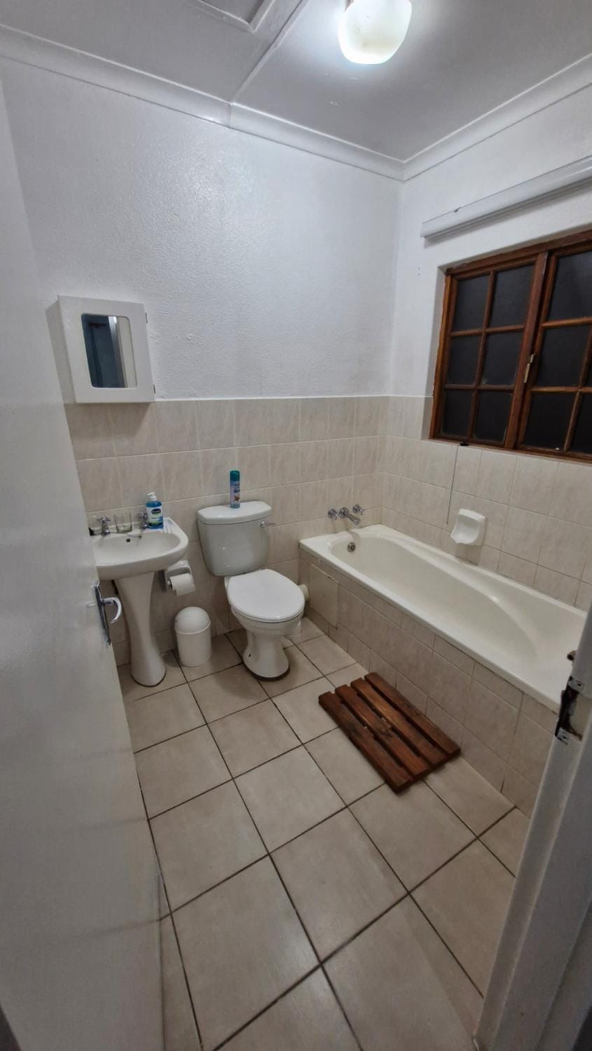 85 Pendleberry Grove Holidays Bela Bela Chalet in North West, South Africa