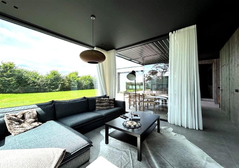 Seating area, Garden view