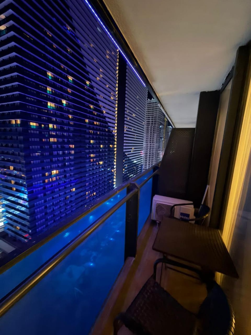 Night, Balcony/Terrace