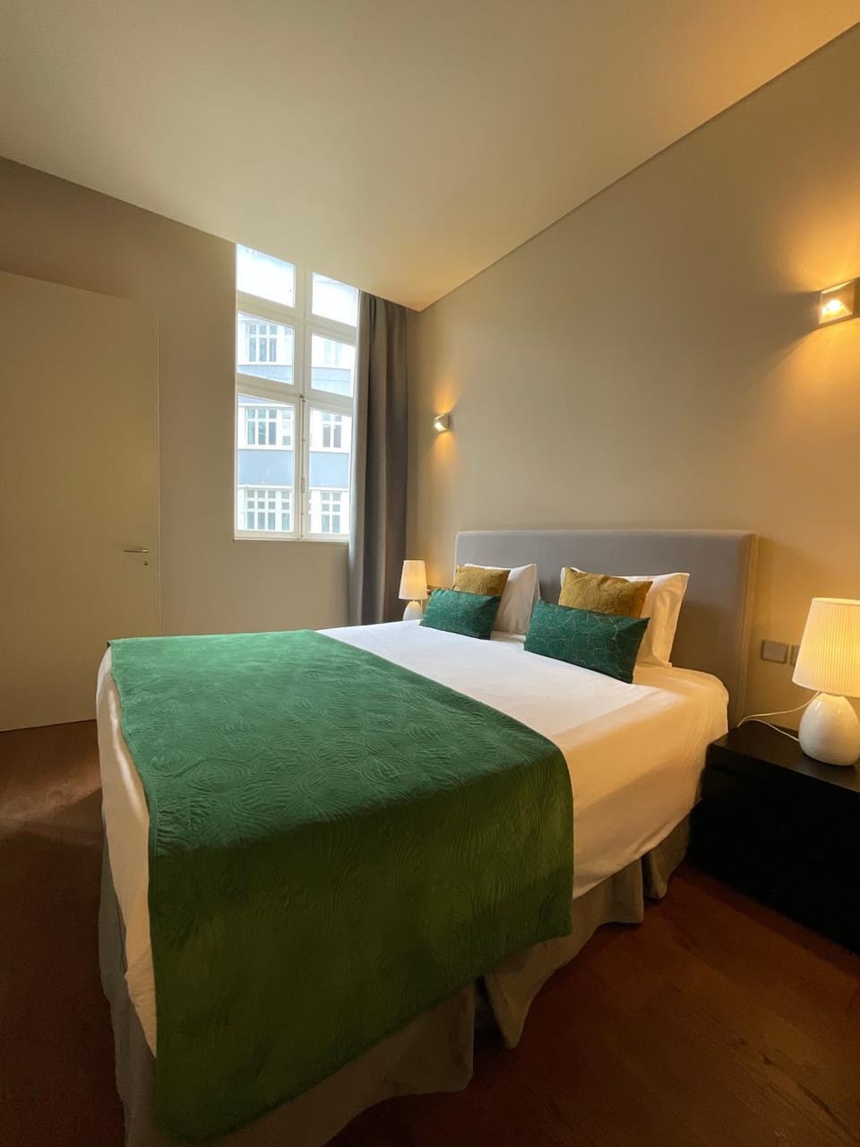 Modern Apartment III RoofTop & Tejo View River Apartment in Lisbon
