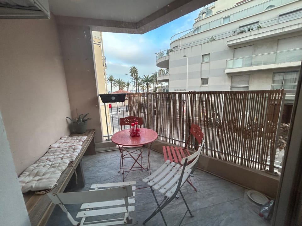 Antibes France Plage Apartment in Antibes