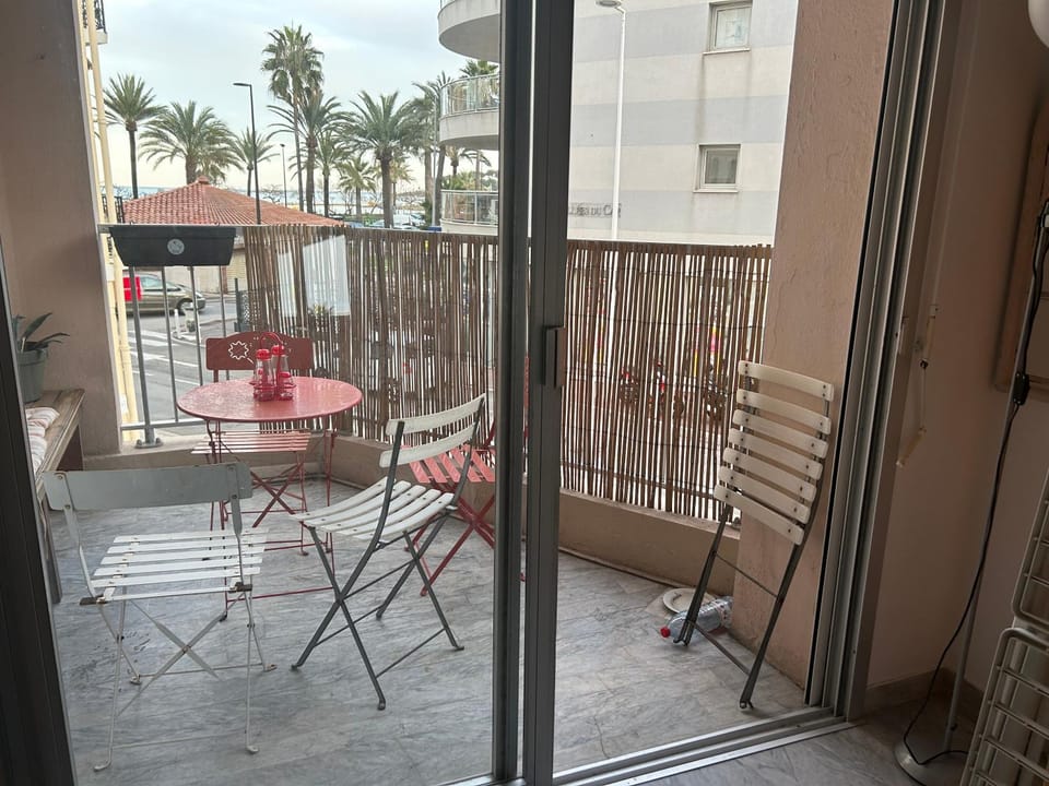 Antibes France Plage Apartment in Antibes