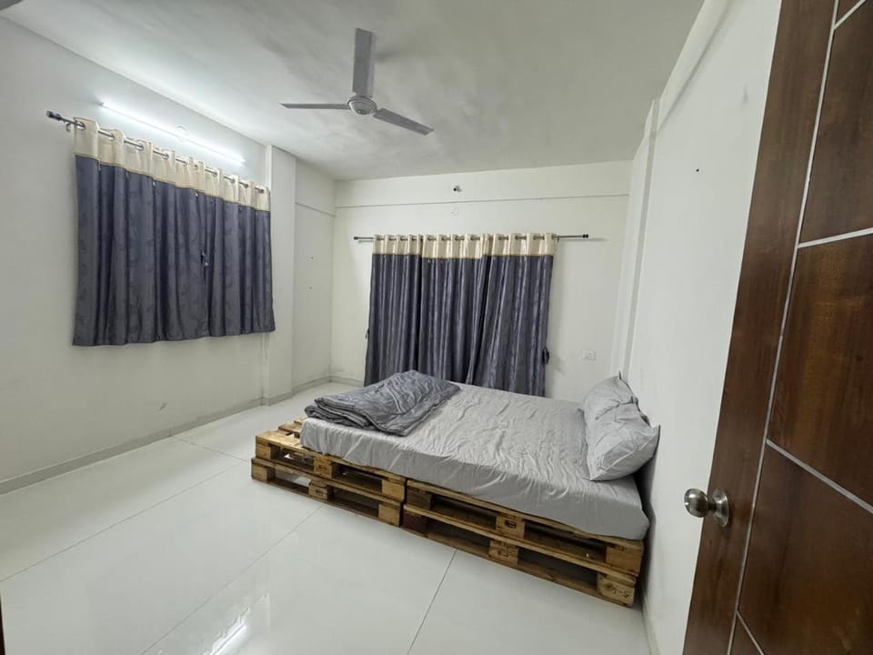 Harmony Palace Guest House Bed and Breakfast in Maharashtra