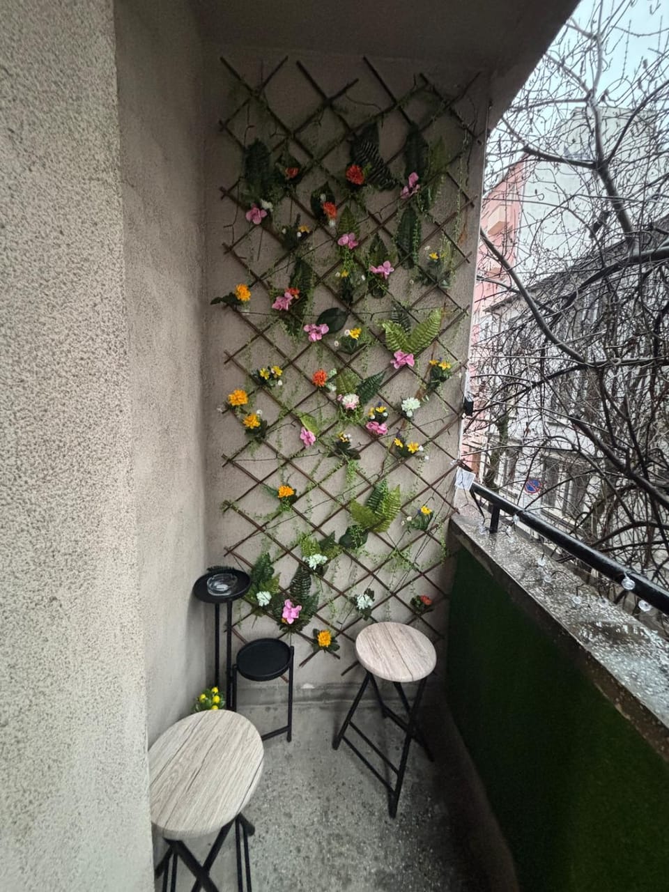 Property building, Balcony/Terrace