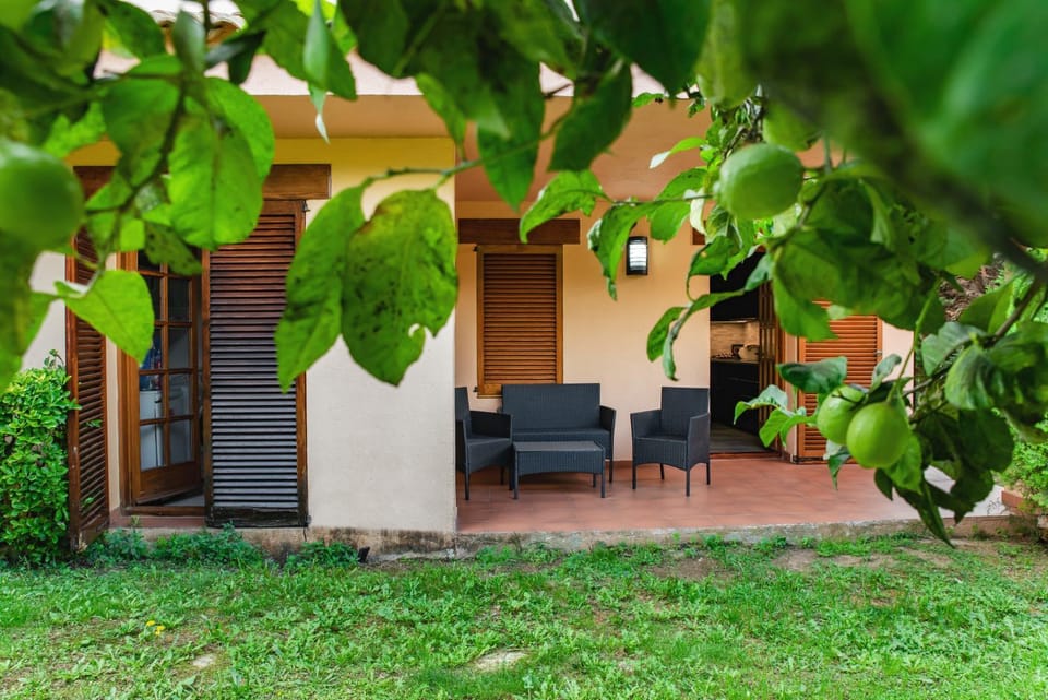 Garden, Balcony/Terrace