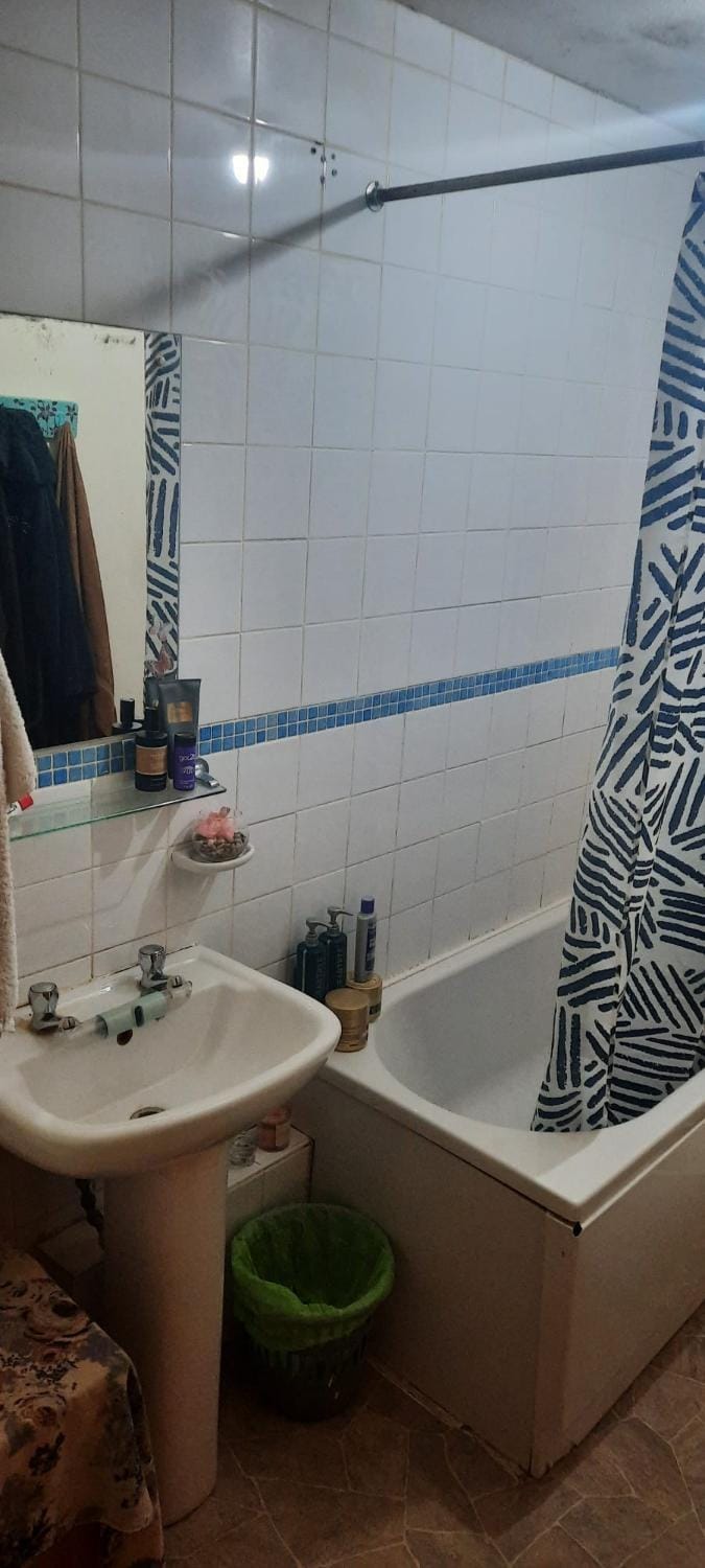 Manchester Room Bed and Breakfast in Salford