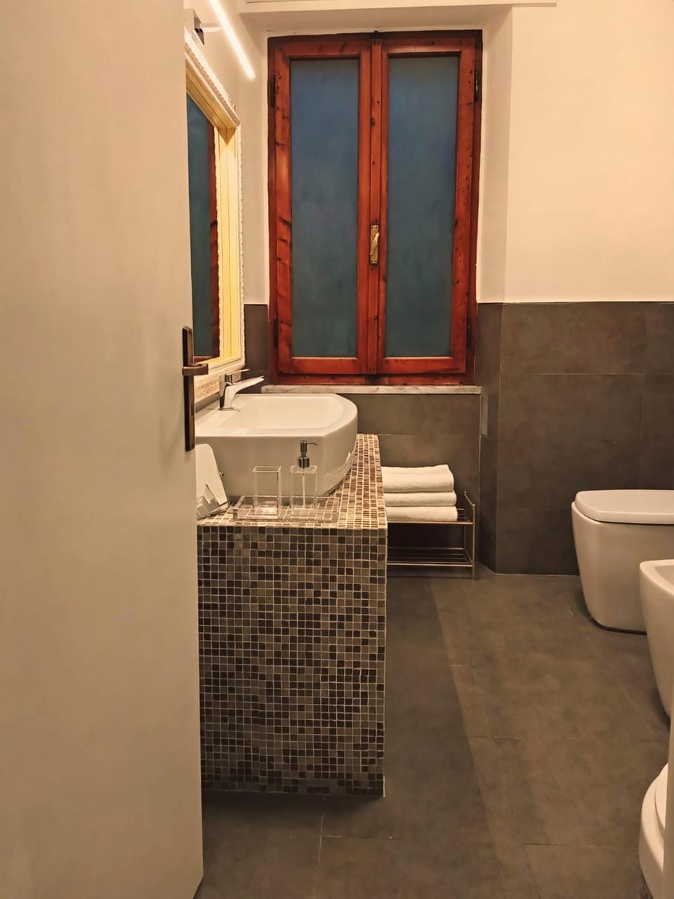 Toilet, Bathroom, bidet