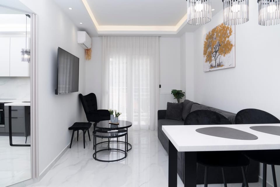 TV and multimedia, Balcony/Terrace, Living room, Seating area, Dining area, heating, air conditioner