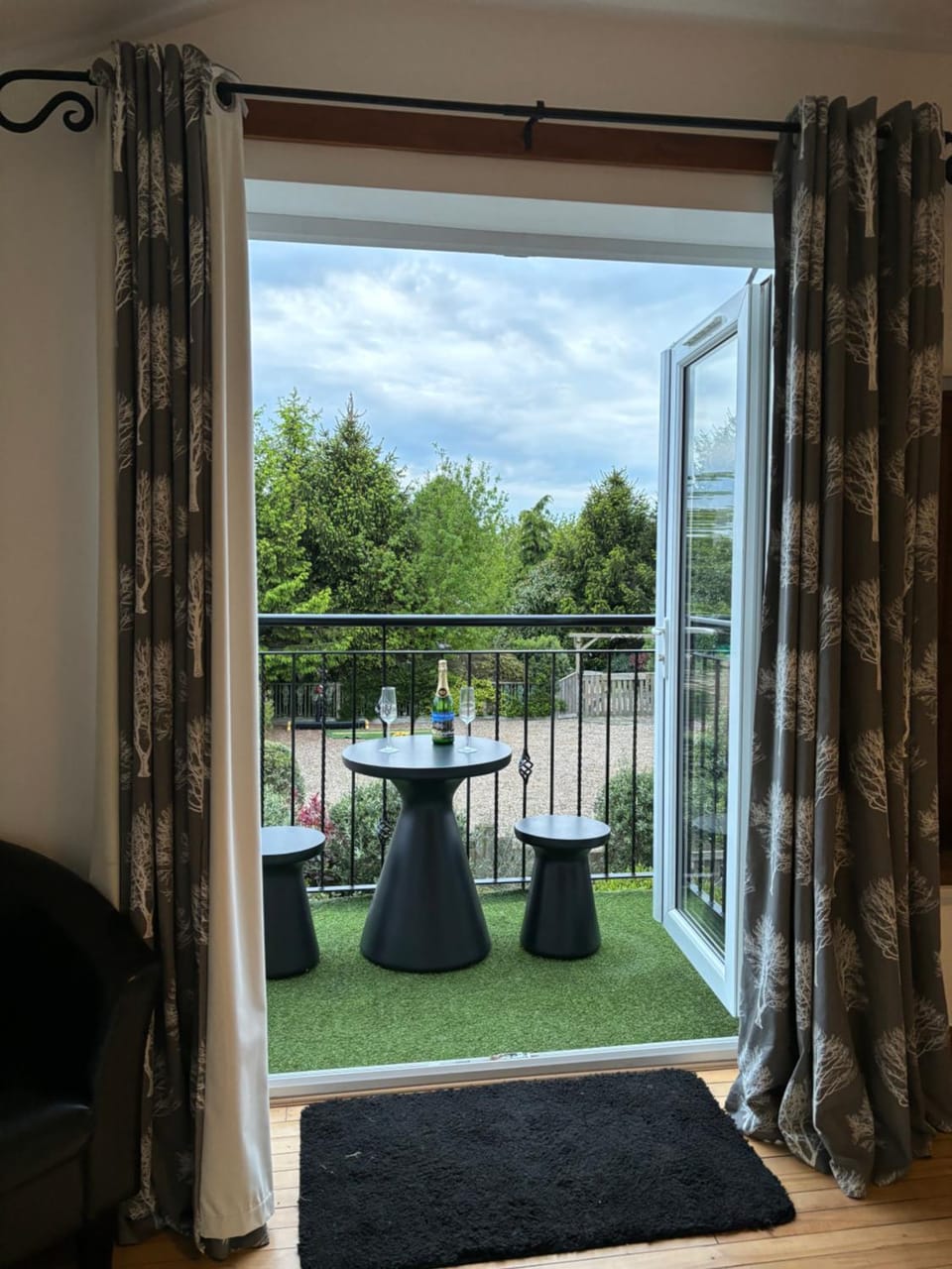 Lincoln Holiday Retreat View with Private Hot Tub House in Lincoln